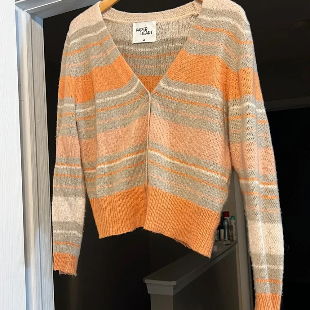 Sweater - Picture 1 of 4